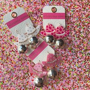 Cowgirl hat earrings 🤩🤠🌟💖⚡️

#accessories #fashion #handmade #jewelry